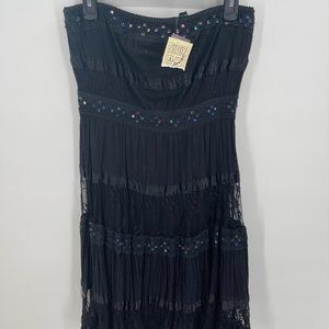 TWO OF US NEW YORK SLEEVELESS DRESS - VERY ELEGANT AND PRETTY